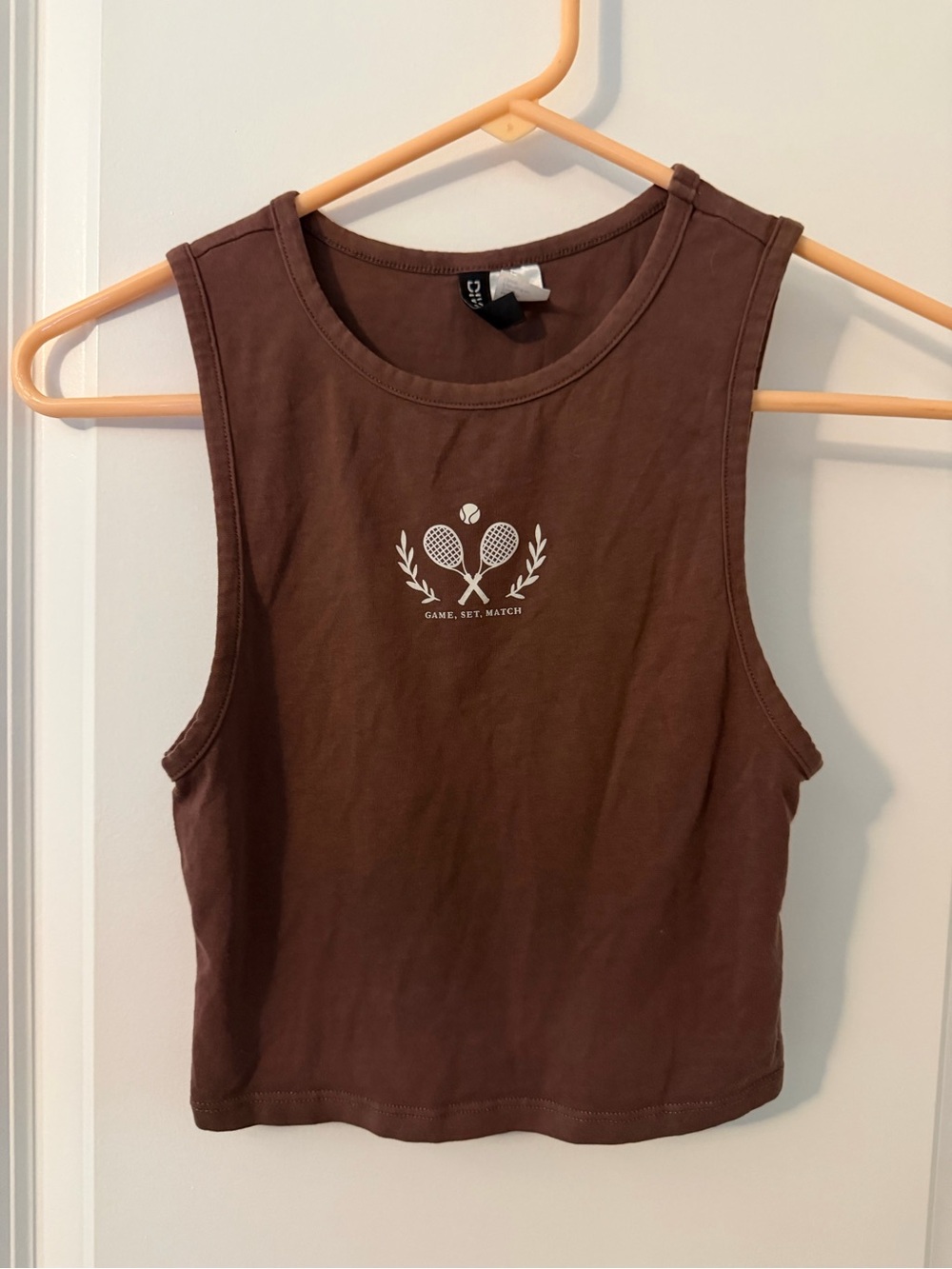 Divided Brown Cropped Tank with White Tennis Graphic. Sz XS